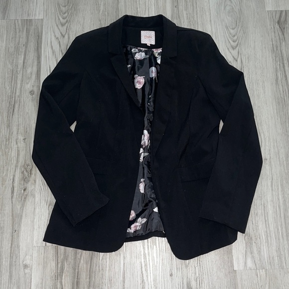 Candie's Jackets & Blazers - Candie’s Blazer